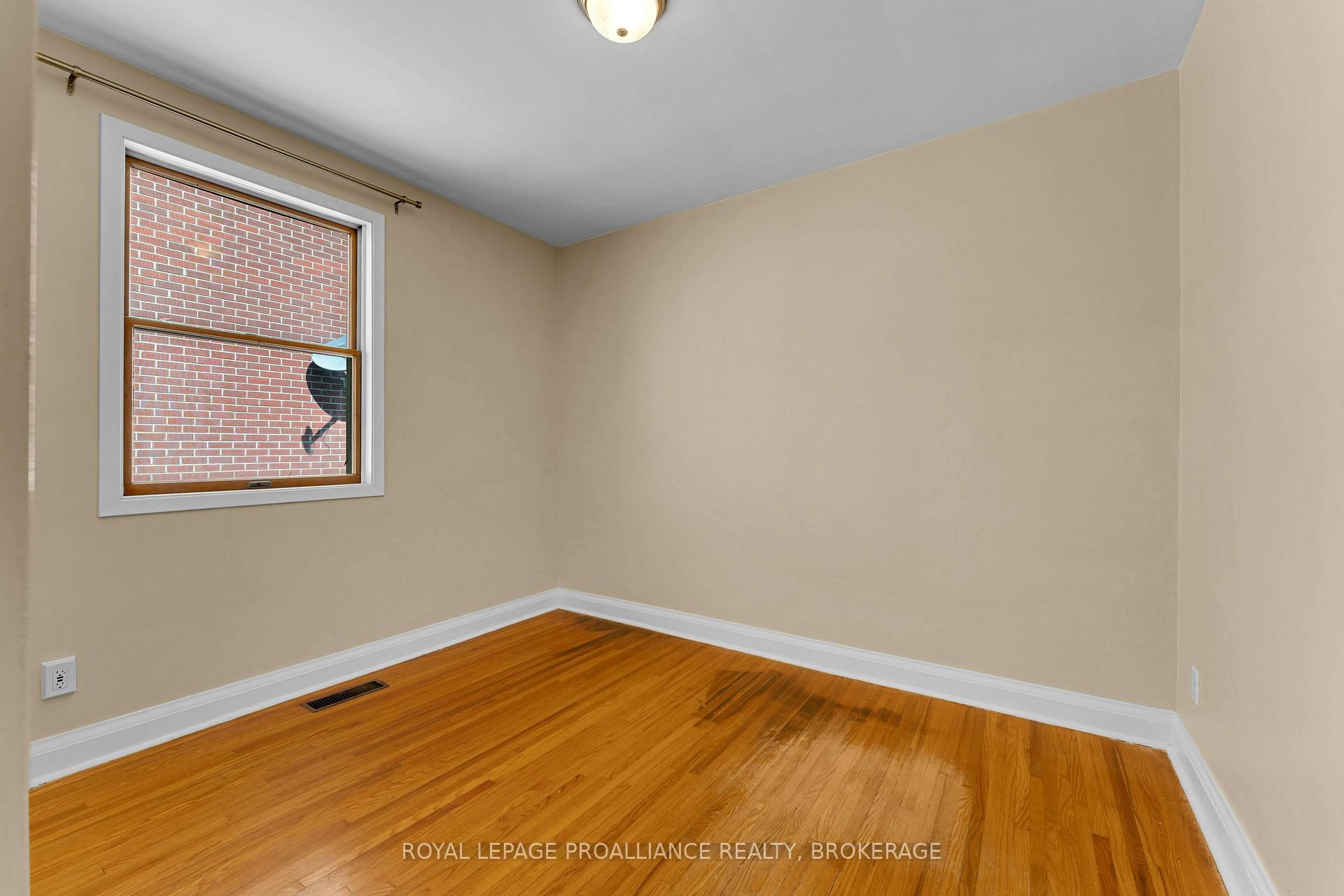 Photo 19 of Unit 217, 524 College Street, Kingston, Central City East — HOMEH