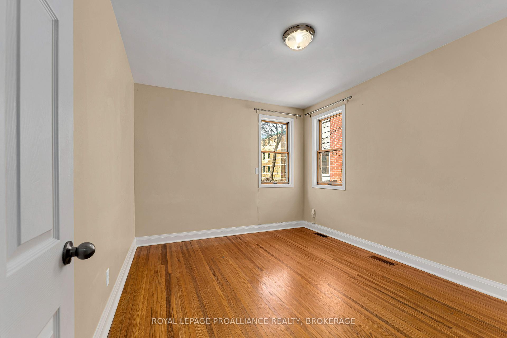 Photo 23 of Unit 217, 524 College Street, Kingston, Central City East — HOMEH