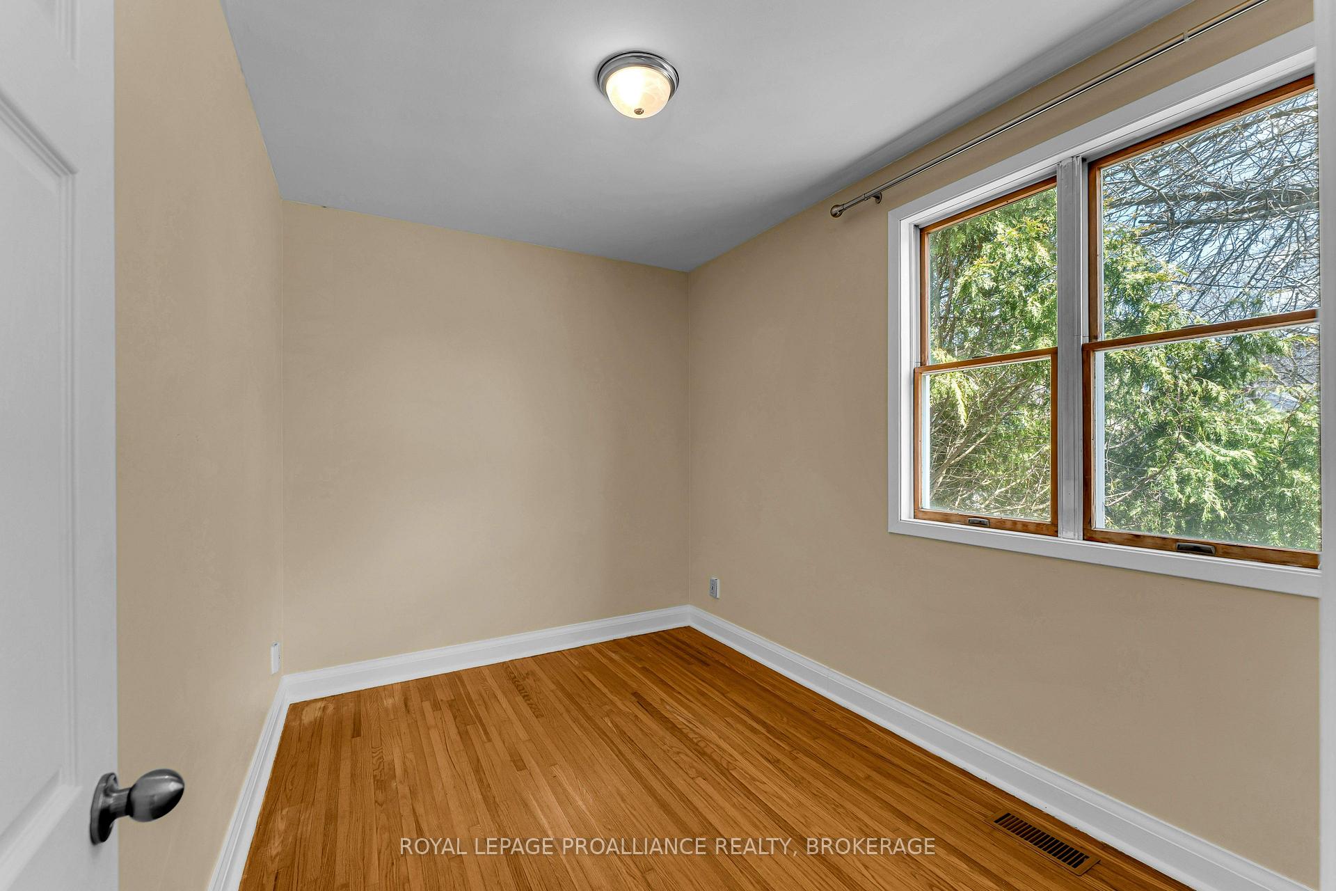 Photo 26 of Unit 217, 524 College Street, Kingston, Central City East — HOMEH