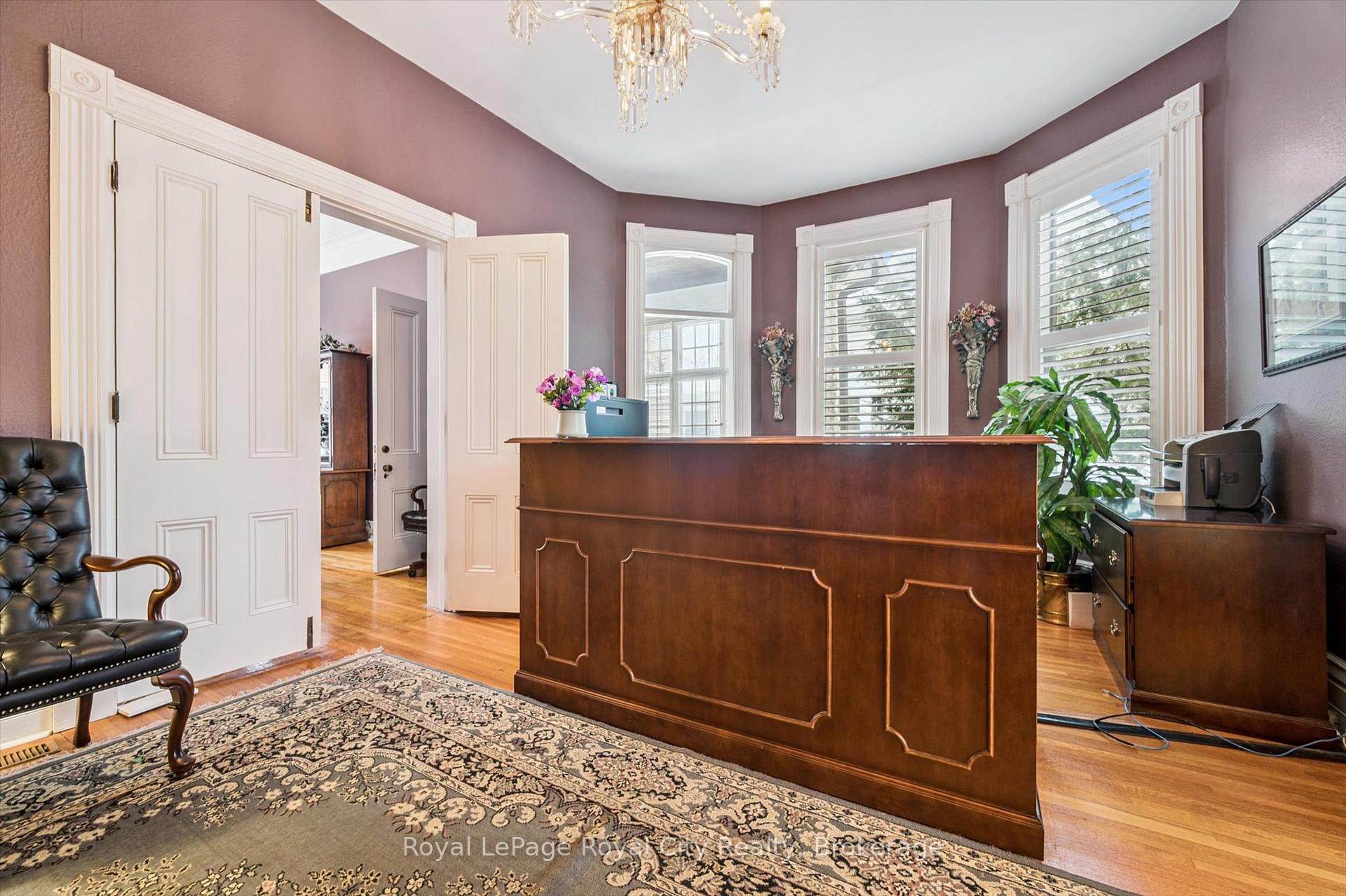 Photo 5 of 143 Norfolk Street, Guelph, Downtown — HOMEH