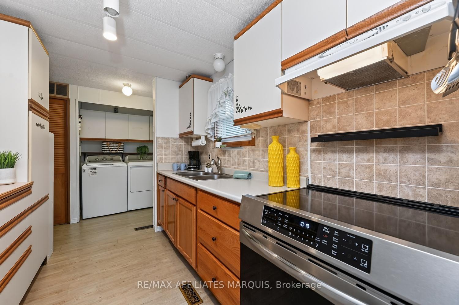 Photo 15 of 1 Kavanagh Drive, Rideau Lakes, Rideau Lakes (South Elmsley) Twp — HOMEH