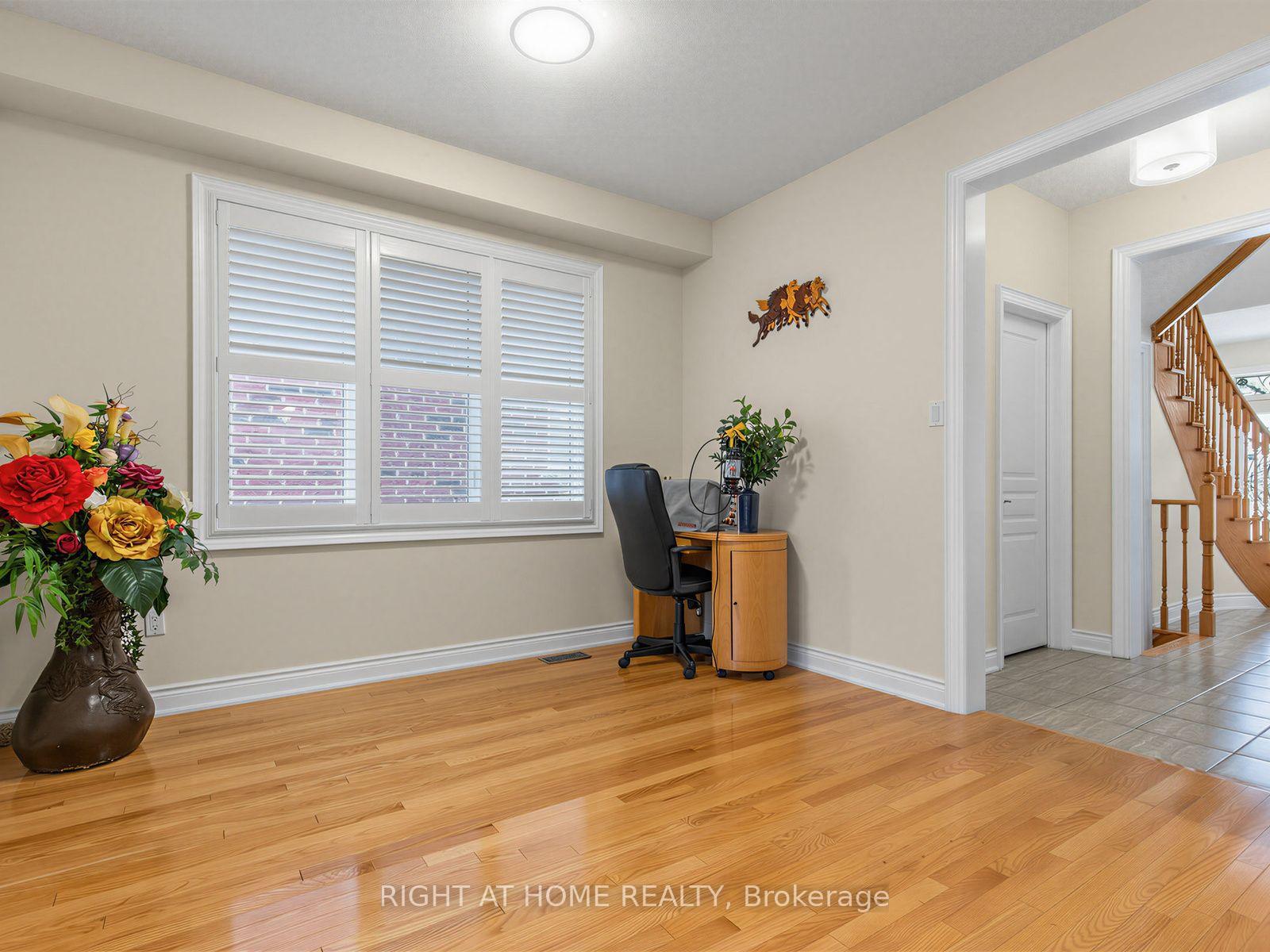 Photo 8 of 99 Richler Avenue, Vaughan, Kleinburg — HOMEH