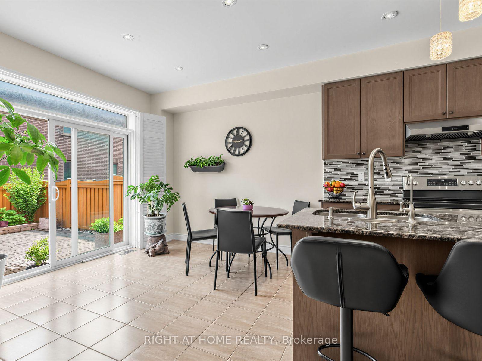 Photo 13 of 99 Richler Avenue, Vaughan, Kleinburg — HOMEH