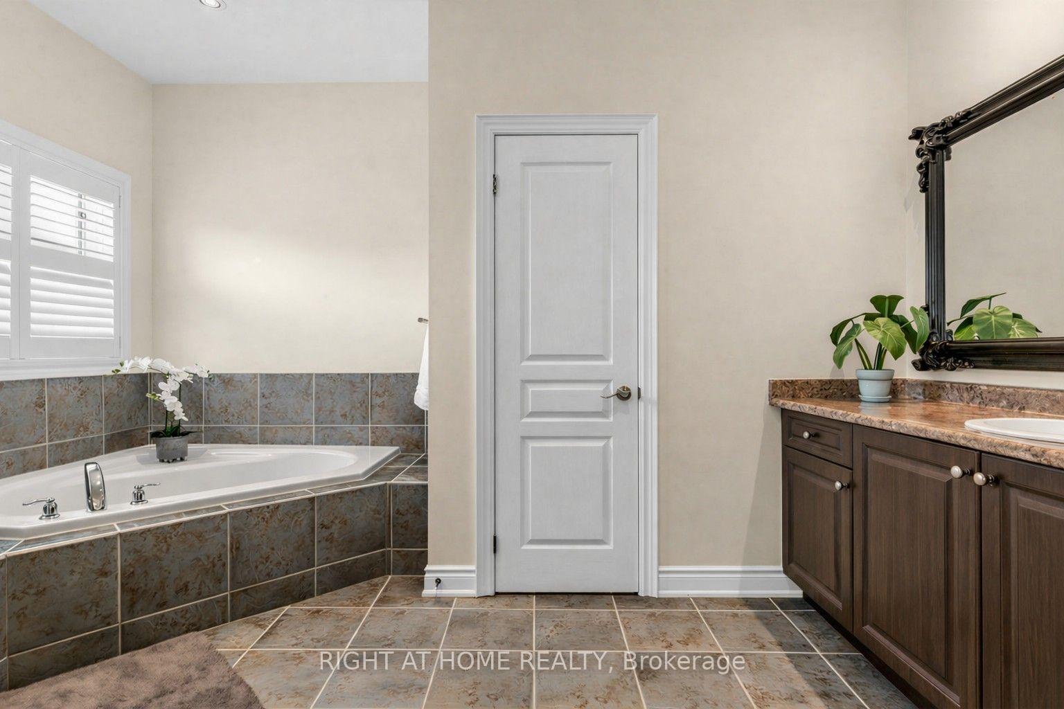 Photo 28 of 99 Richler Avenue, Vaughan, Kleinburg — HOMEH