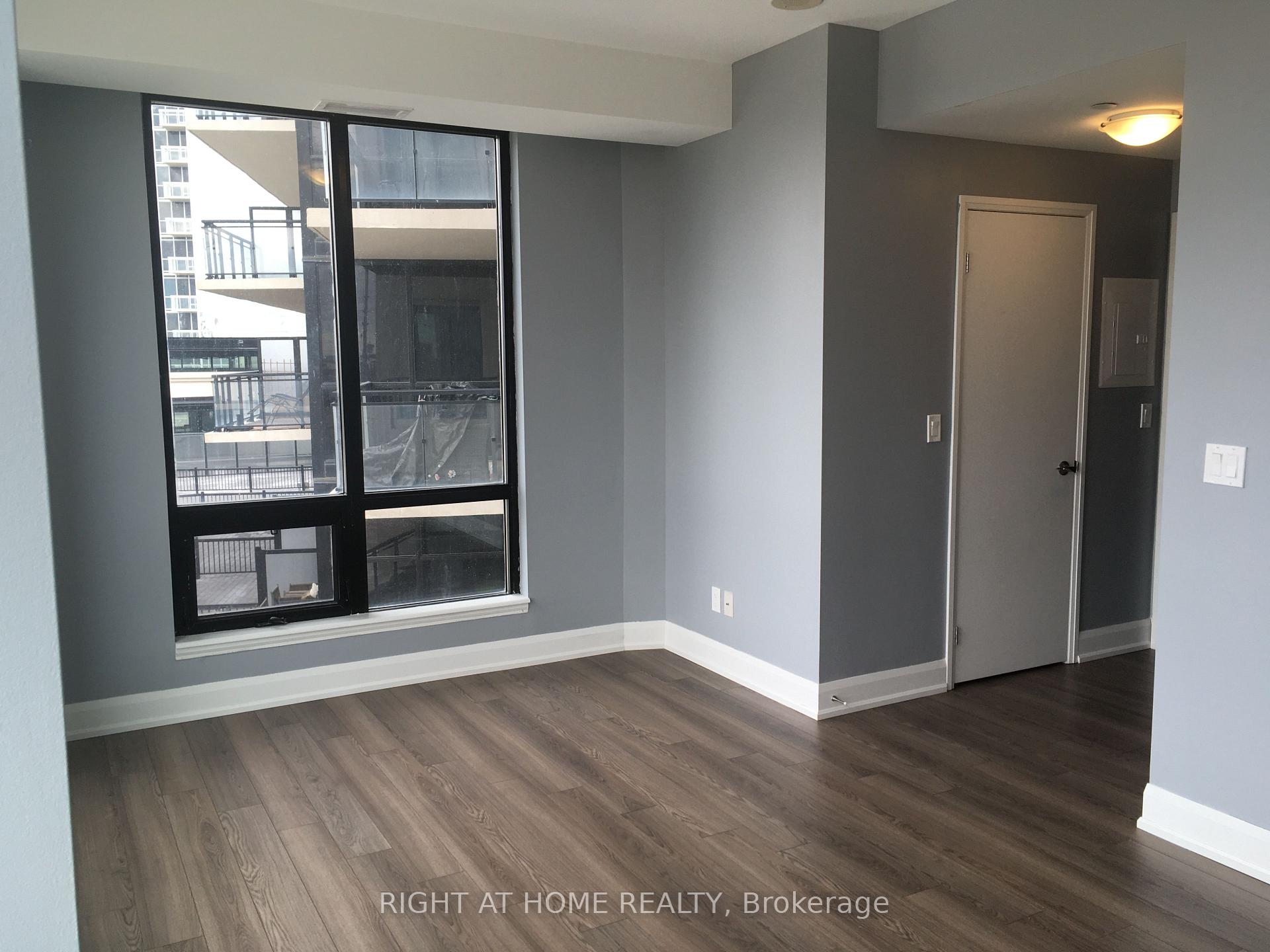 Photo 8 of Unit 312, 2910 Highway No, 7 Road, Vaughan, Concord — HOMEH
