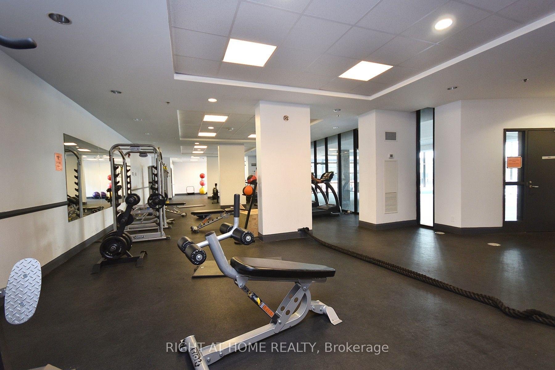 Photo 11 of Unit 312, 2910 Highway No, 7 Road, Vaughan, Concord — HOMEH
