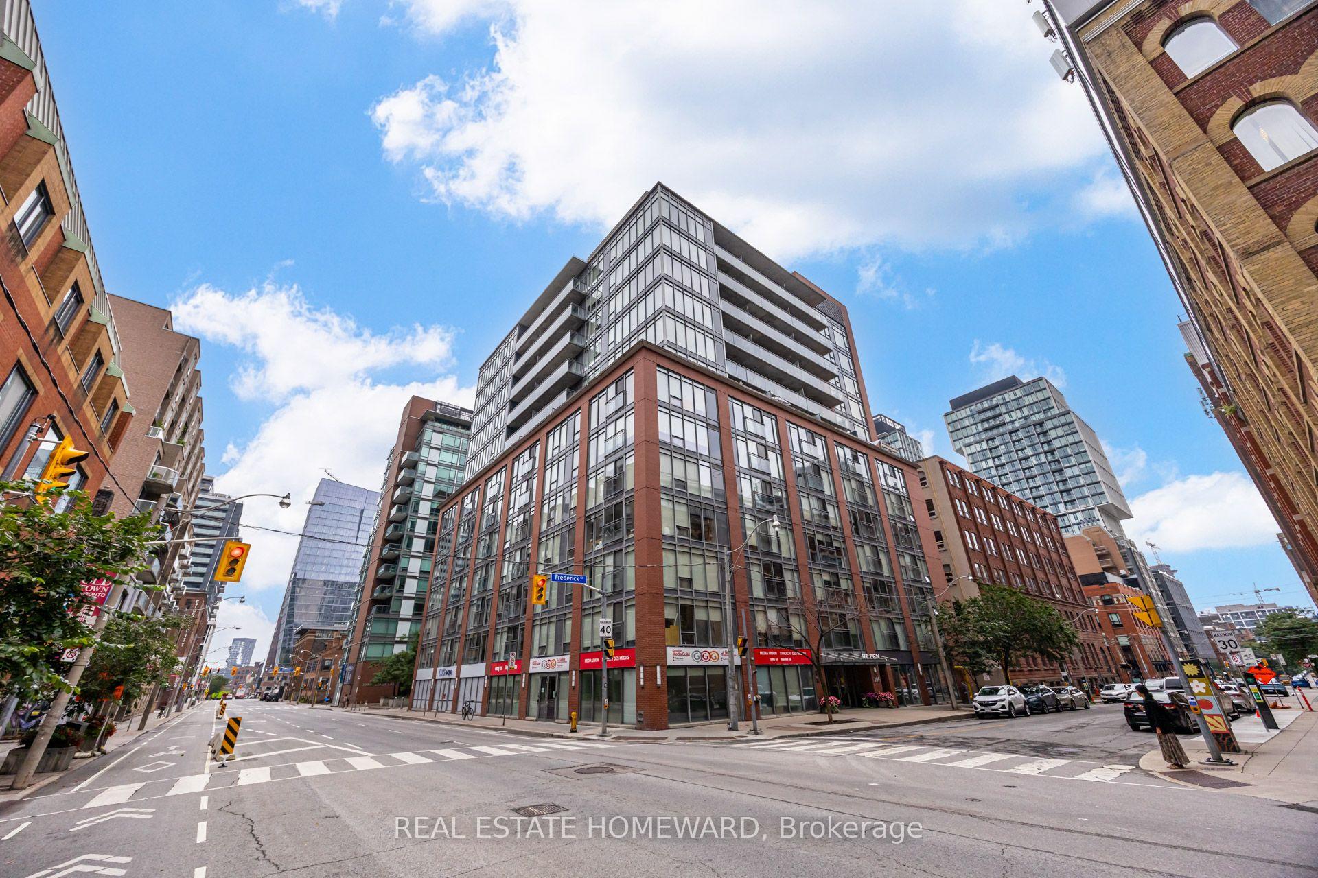 Front of Unit 1001, 205 Frederick Street