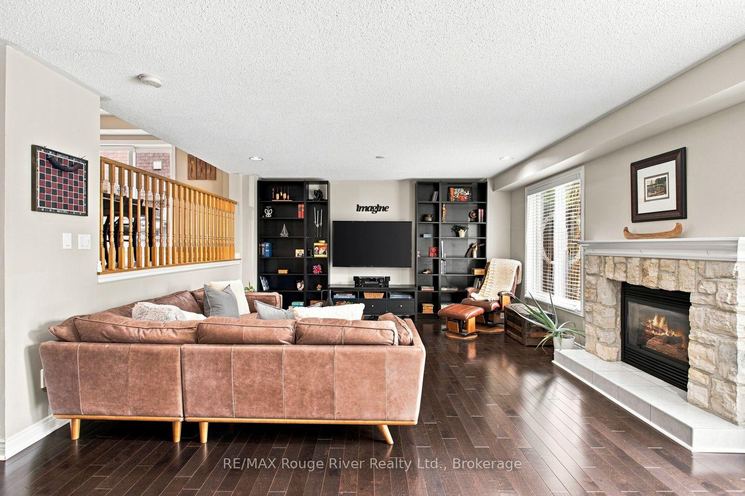 Photo 18 of 52 Mortimer Crescent, Ajax, Central West — HOMEH