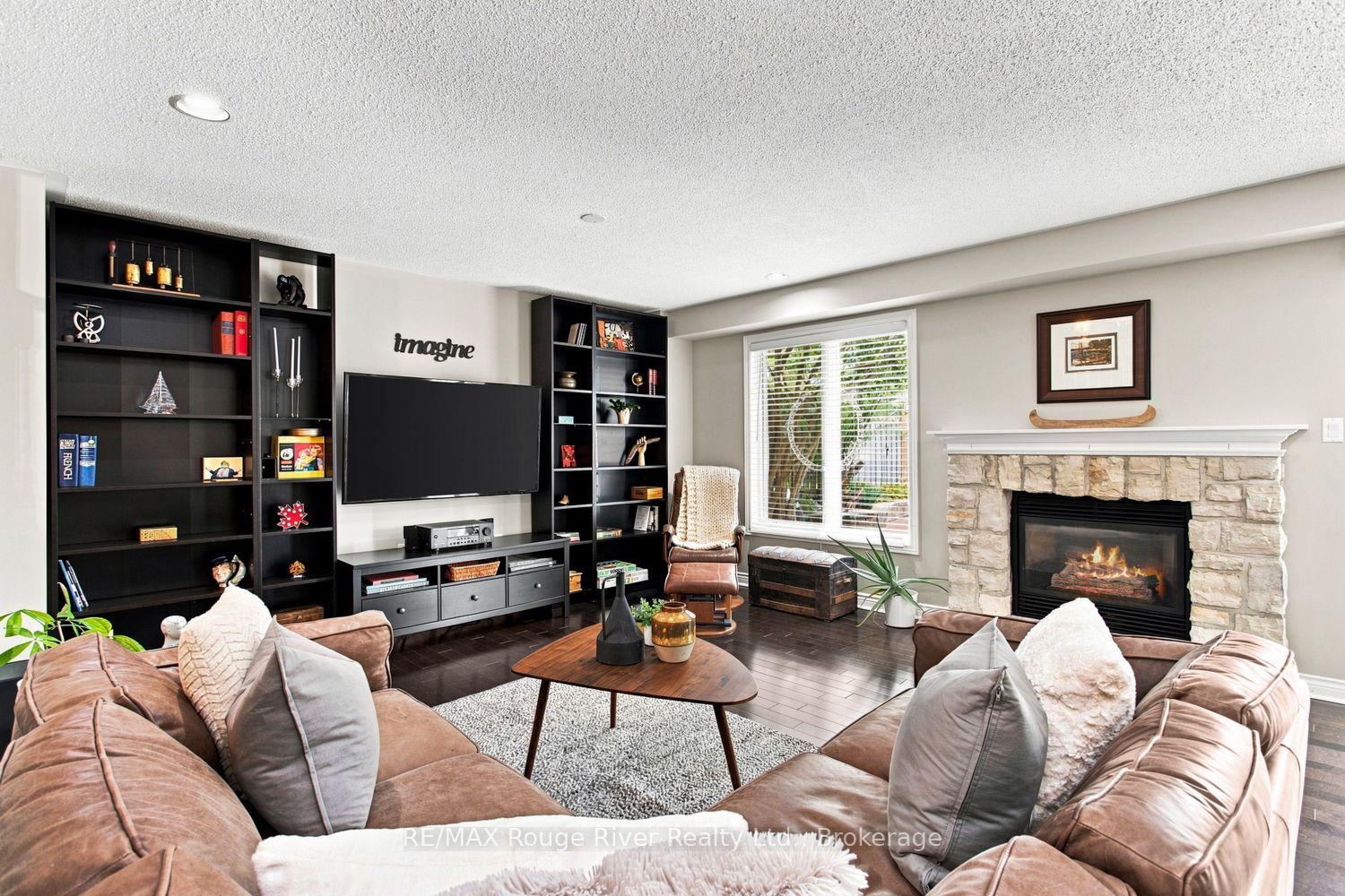 Photo 20 of 52 Mortimer Crescent, Ajax, Central West — HOMEH