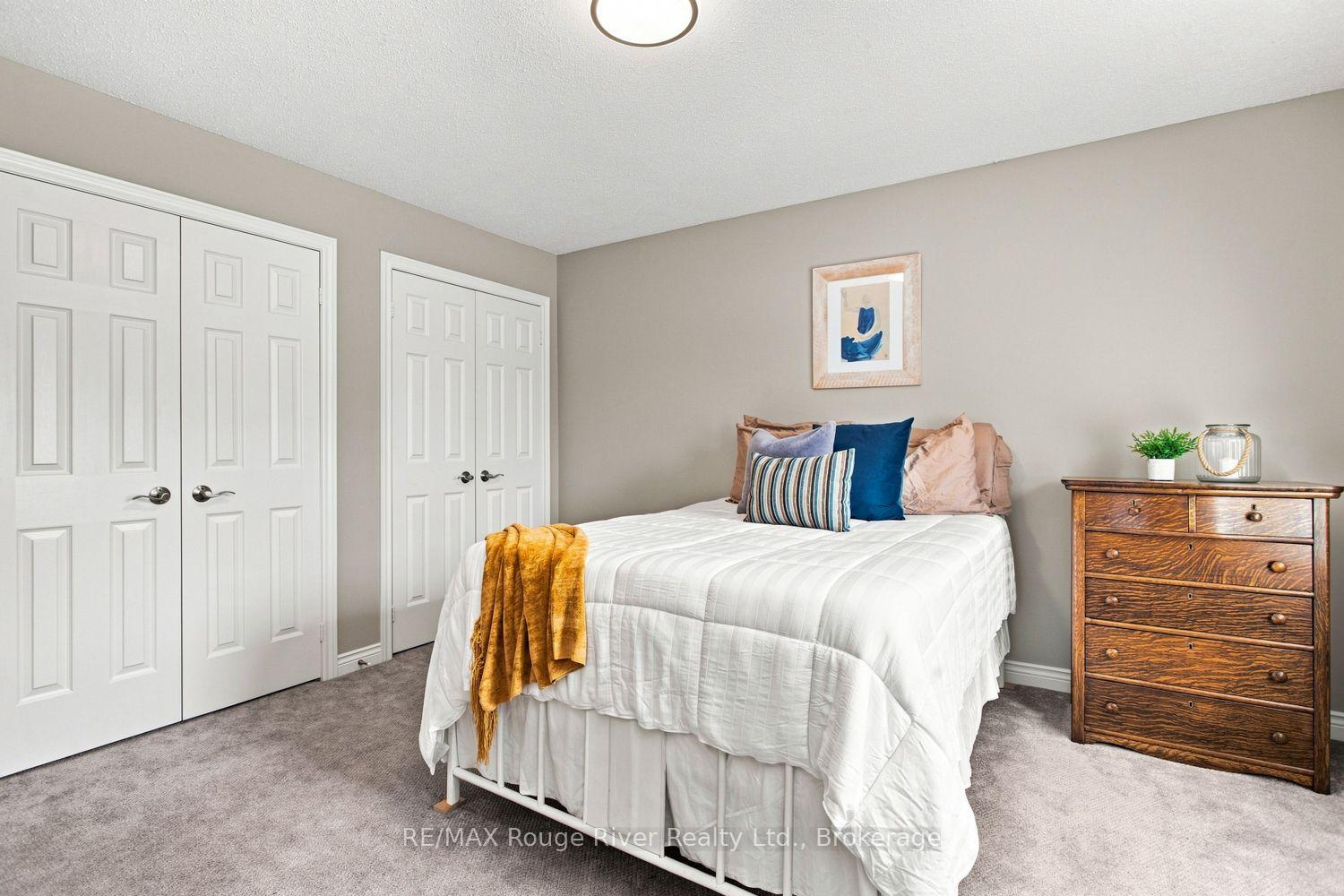 Photo 33 of 52 Mortimer Crescent, Ajax, Central West — HOMEH