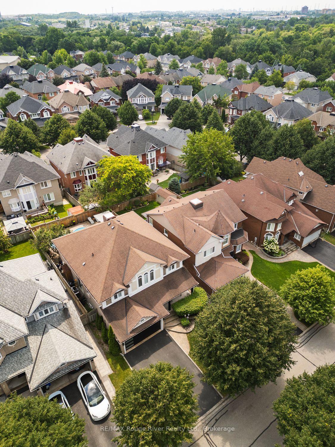 Photo 45 of 52 Mortimer Crescent, Ajax, Central West — HOMEH