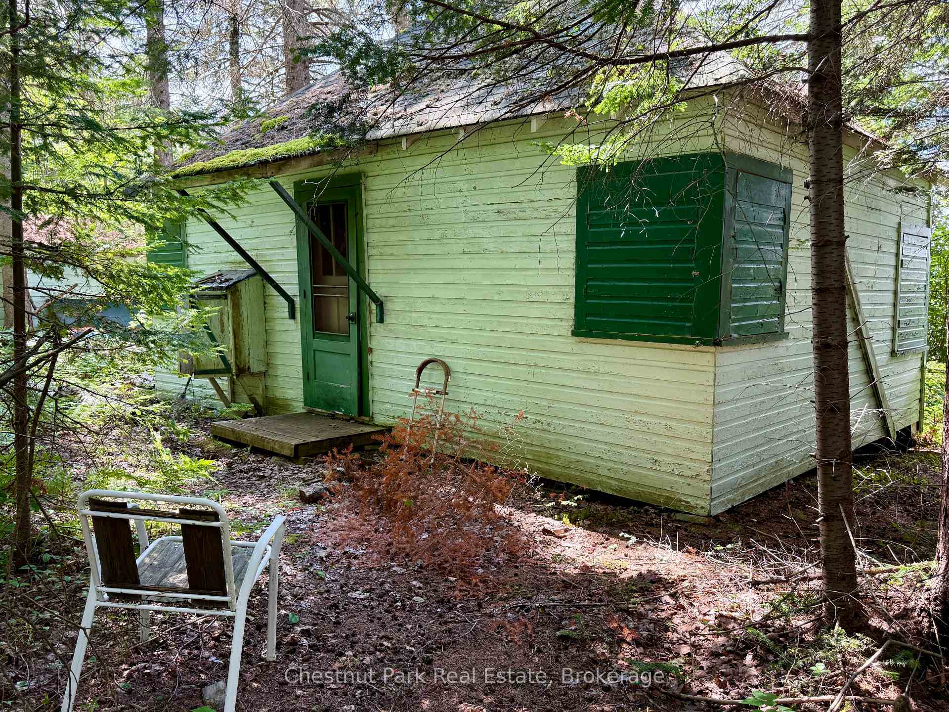 Photo 5 of 17 Whitefish Lake APL1582, Algonquin Highlands, Lawrence — HOMEH