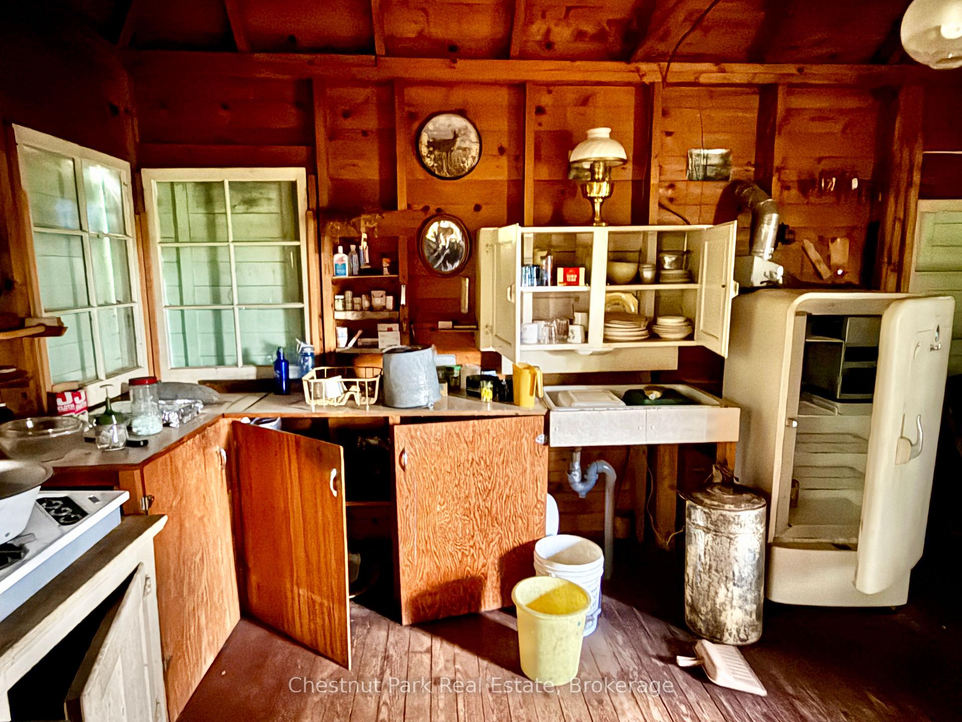 Photo 23 of 17 Whitefish Lake APL1582, Algonquin Highlands, Lawrence — HOMEH