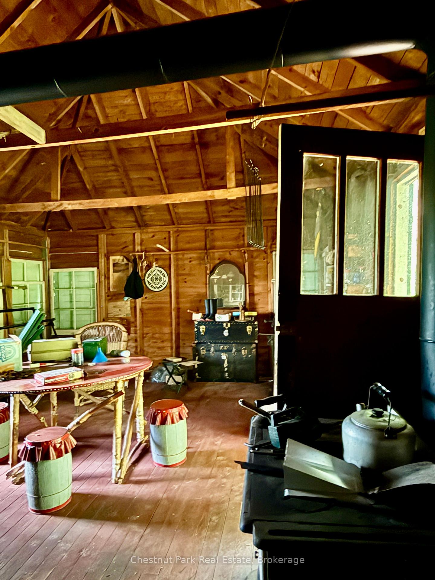 Photo 26 of 17 Whitefish Lake APL1582, Algonquin Highlands, Lawrence — HOMEH