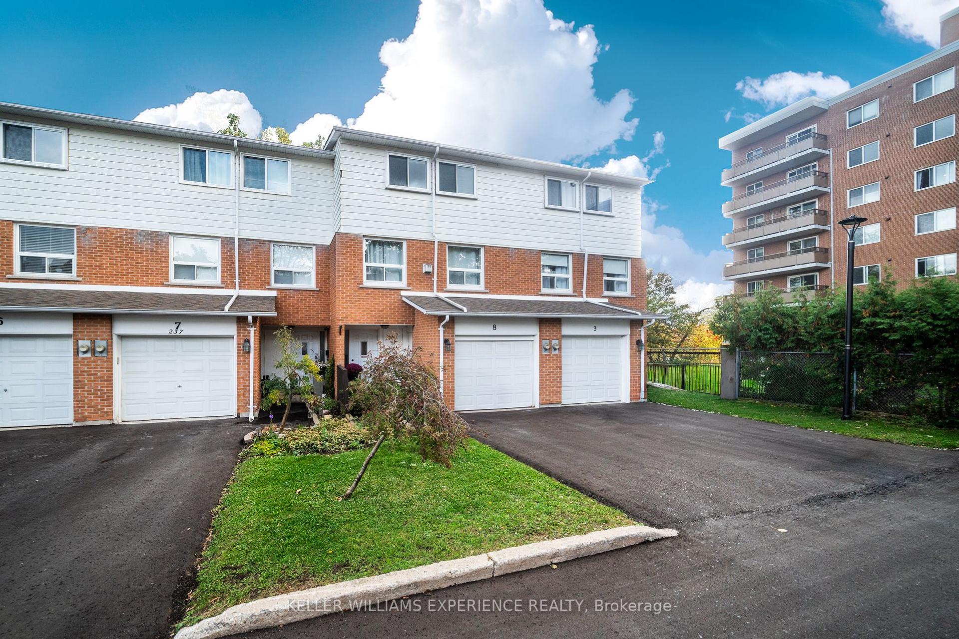 Photo 7 of Unit 8, 237 Steel Street, Barrie, Codrington — HOMEH