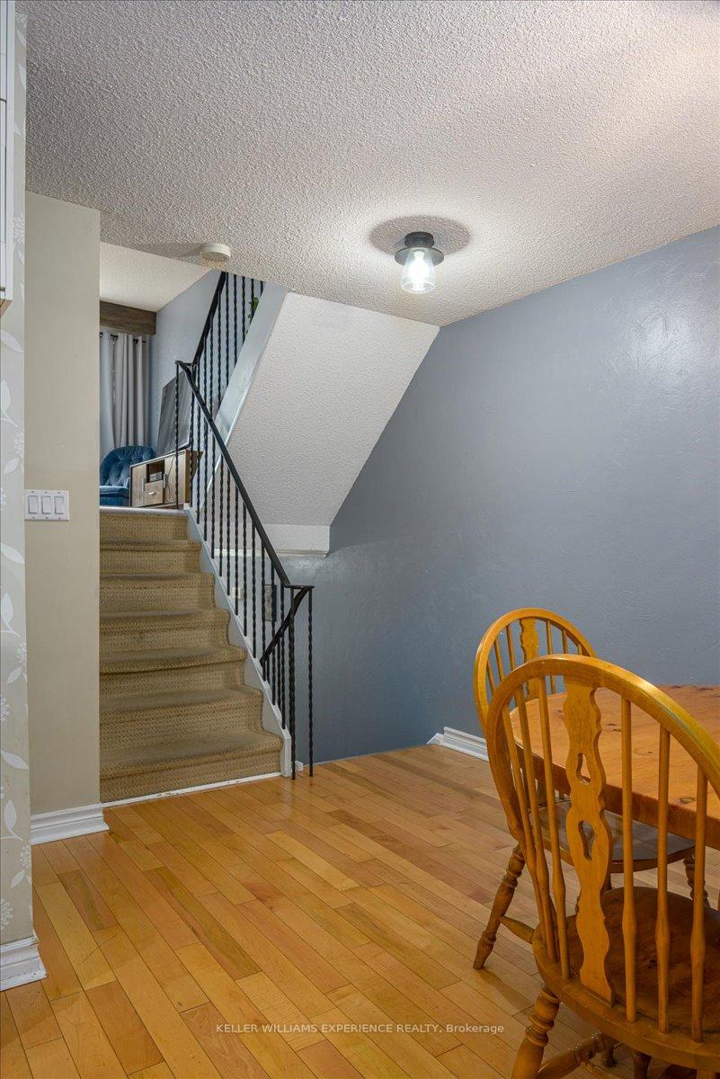 Photo 15 of Unit 8, 237 Steel Street, Barrie, Codrington — HOMEH