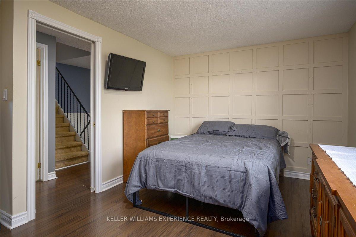 Photo 22 of Unit 8, 237 Steel Street, Barrie, Codrington — HOMEH