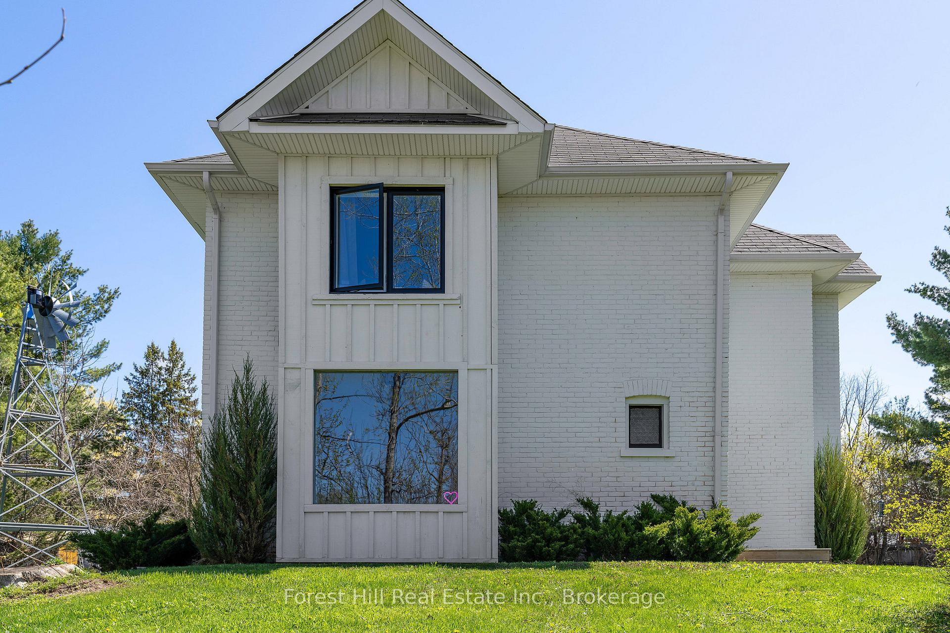 Photo 3 of 7599 36/37 Nottawasaga Side Road E, Clearview, Nottawa — HOMEH