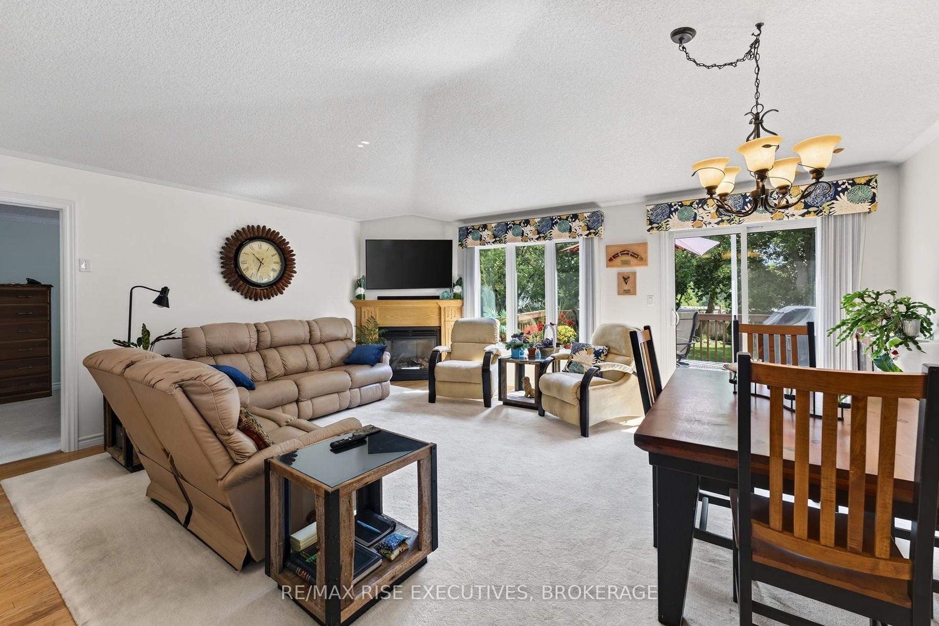 Photo 16 of 113 Ellesmeer Avenue, Kingston, City Northwest — HOMEH