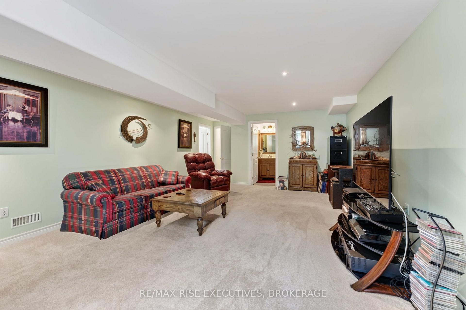 Photo 26 of 113 Ellesmeer Avenue, Kingston, City Northwest — HOMEH