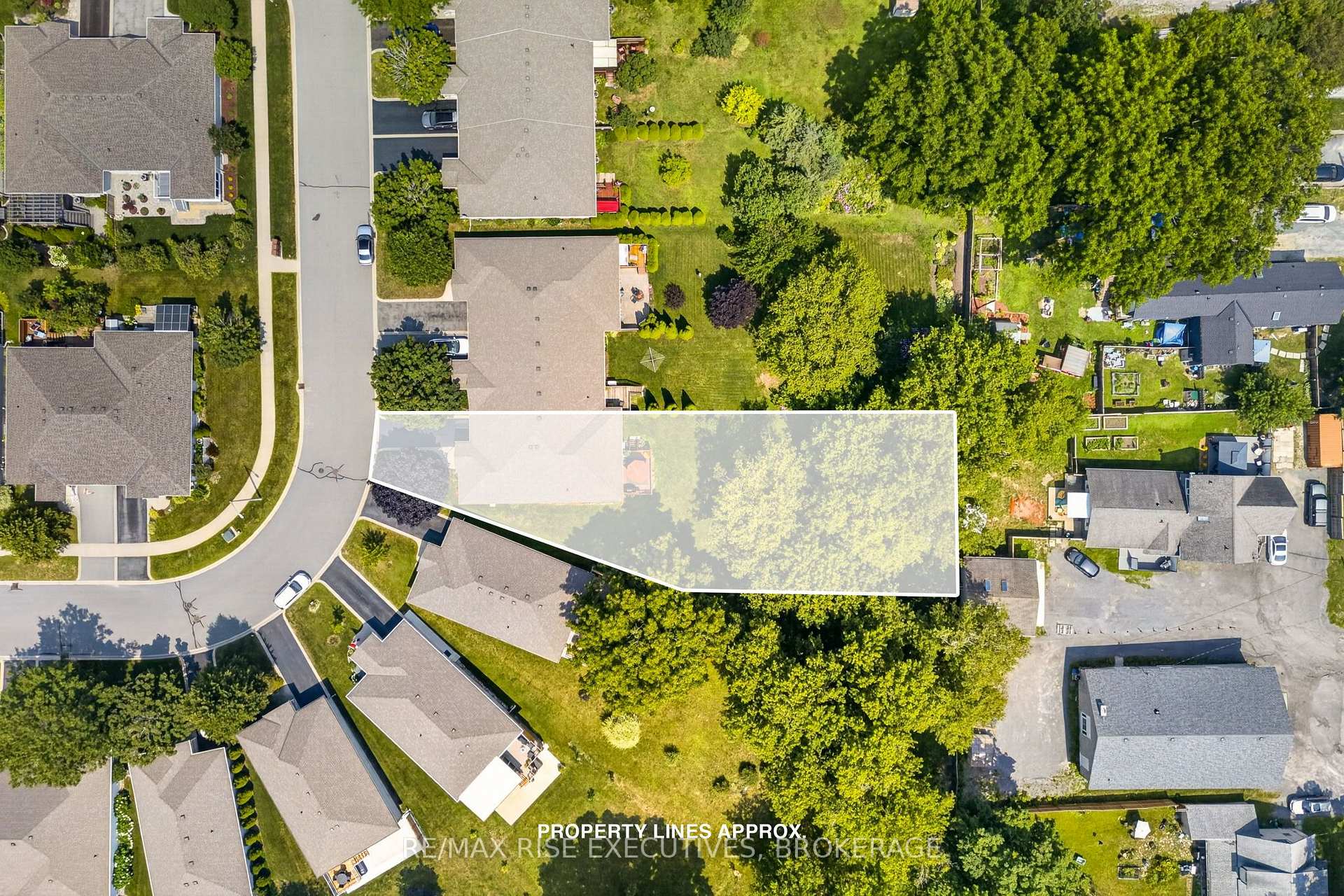 Photo 44 of 113 Ellesmeer Avenue, Kingston, City Northwest — HOMEH
