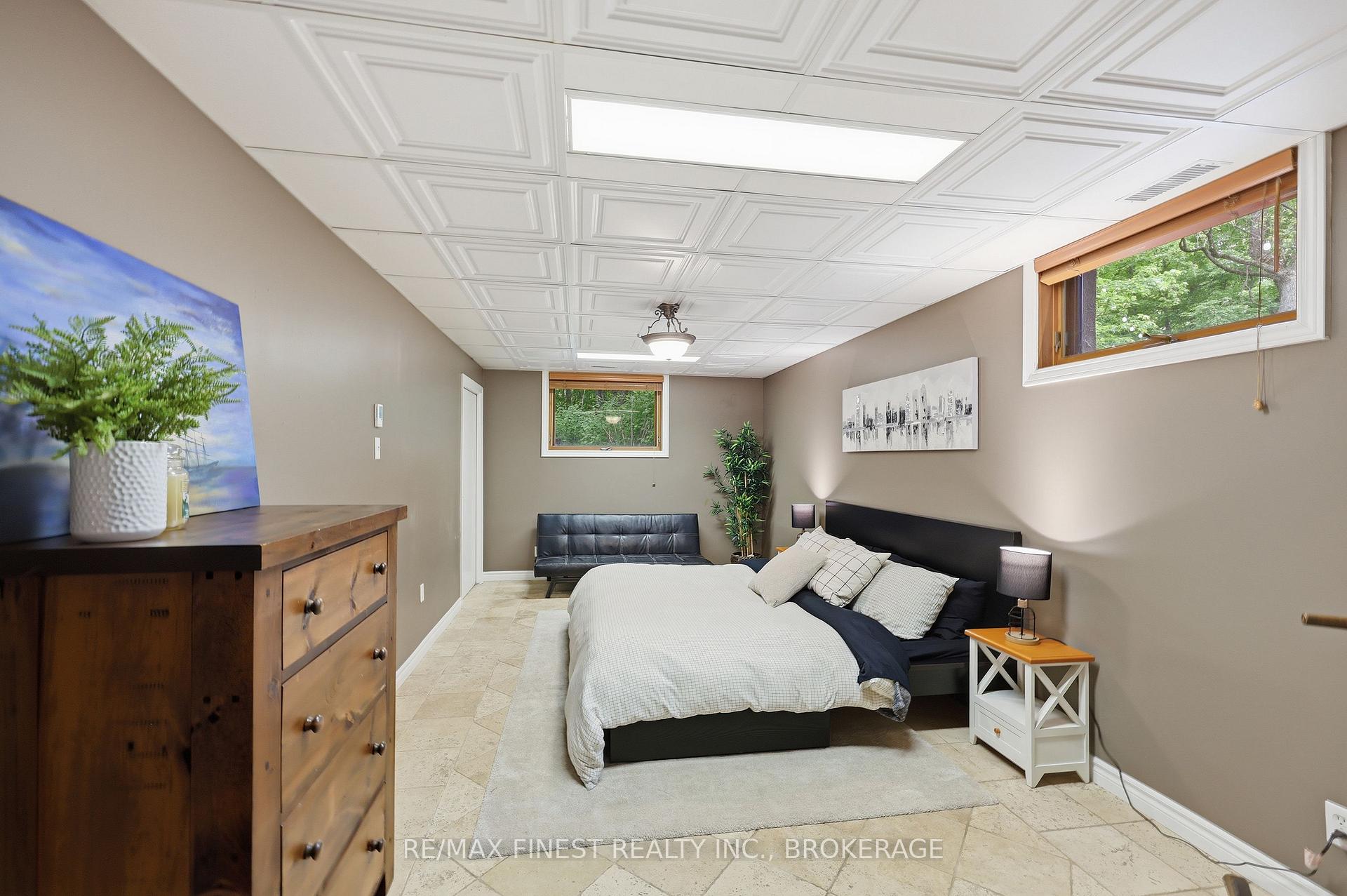Photo 26 of 1465 Middle Road, Kingston, Kingston East (Incl CFB Kingston) — HOMEH
