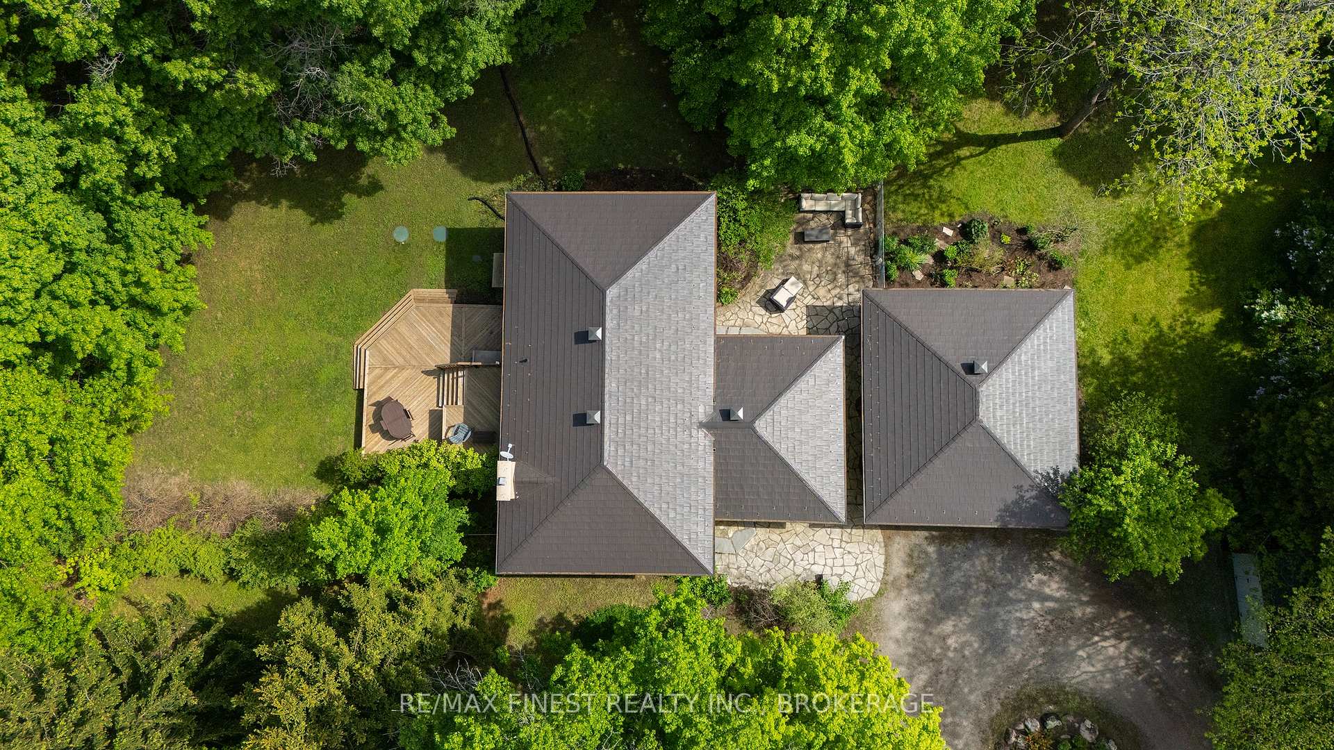 Photo 42 of 1465 Middle Road, Kingston, Kingston East (Incl CFB Kingston) — HOMEH