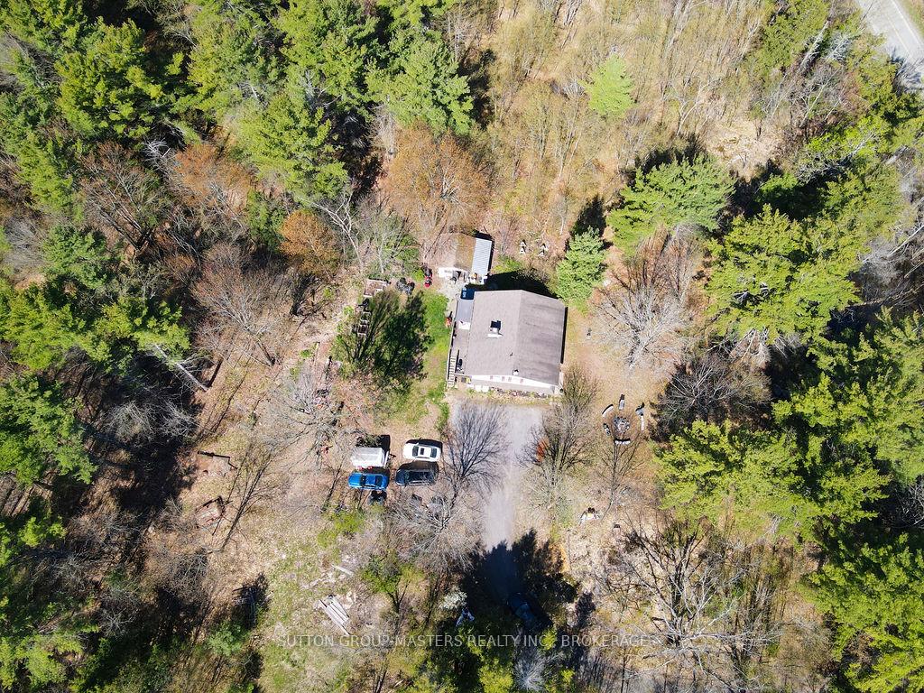 Photo 4 of 1839 Oak Flats Road, Frontenac, Frontenac Centre — HOMEH