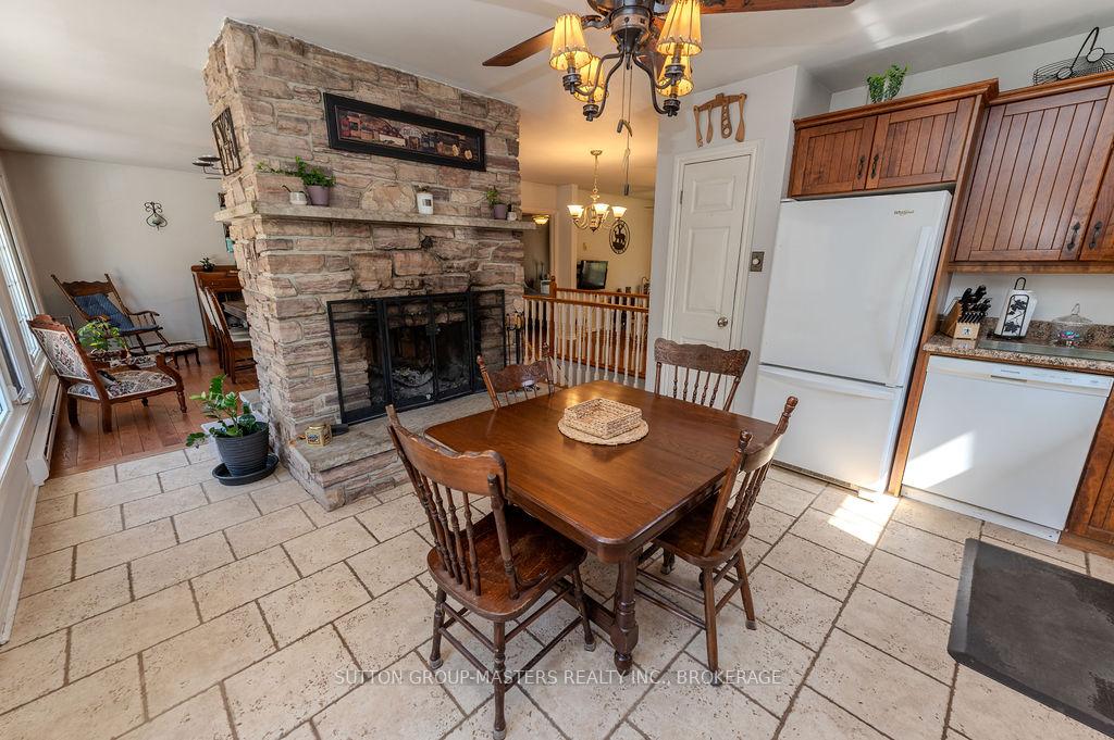 Photo 22 of 1839 Oak Flats Road, Frontenac, Frontenac Centre — HOMEH