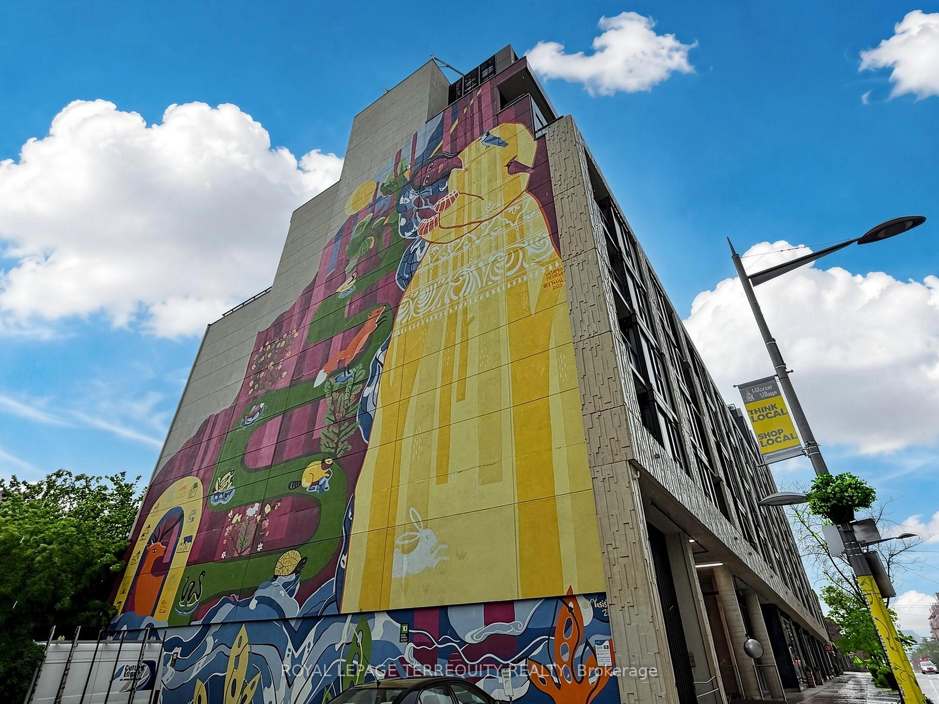 Photo of Unit 612, 840 St Clair Avenue W