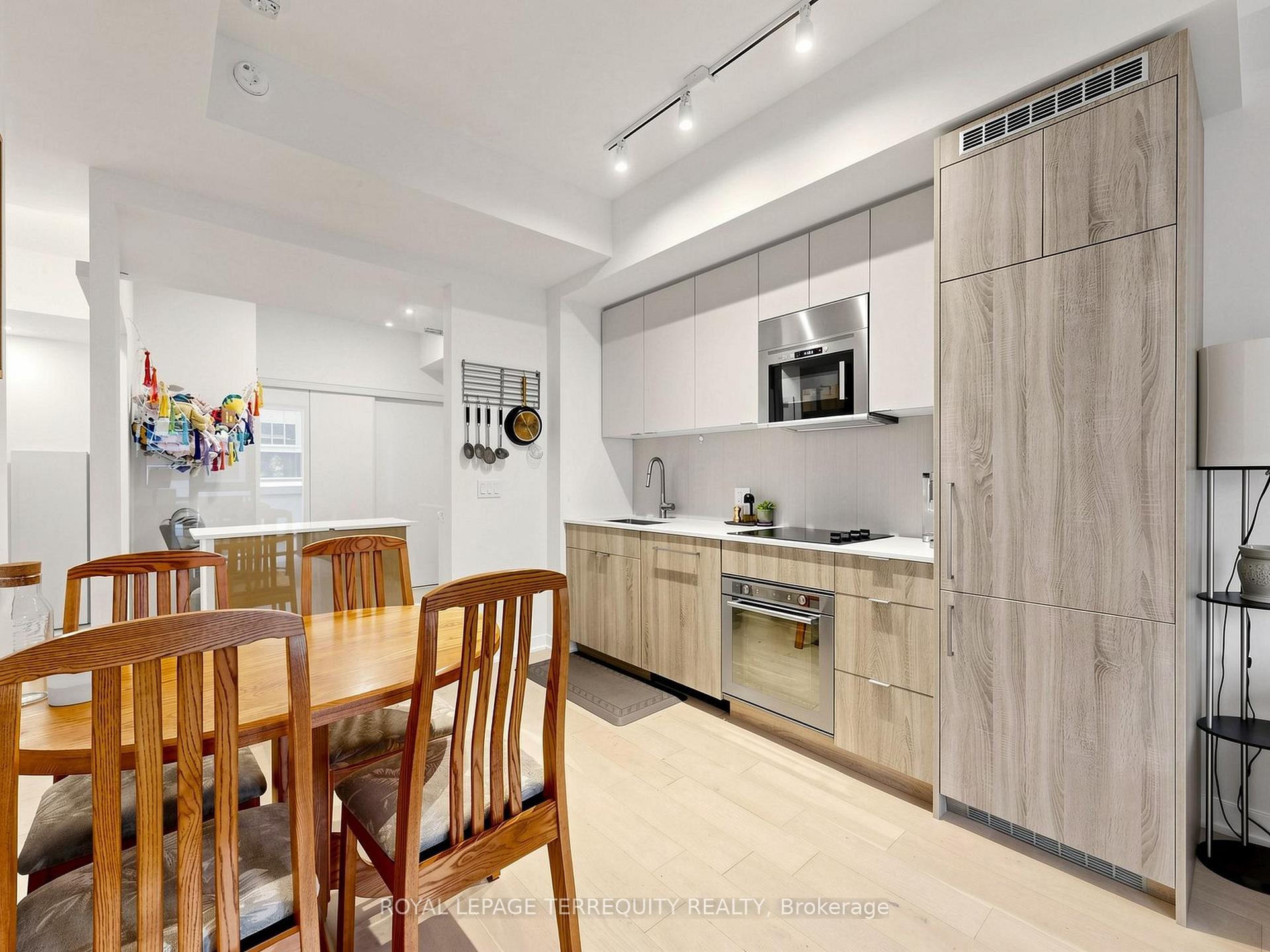 Photo 6 of Unit 612, 840 St Clair Avenue W, Toronto, Oakwood Village — HOMEH