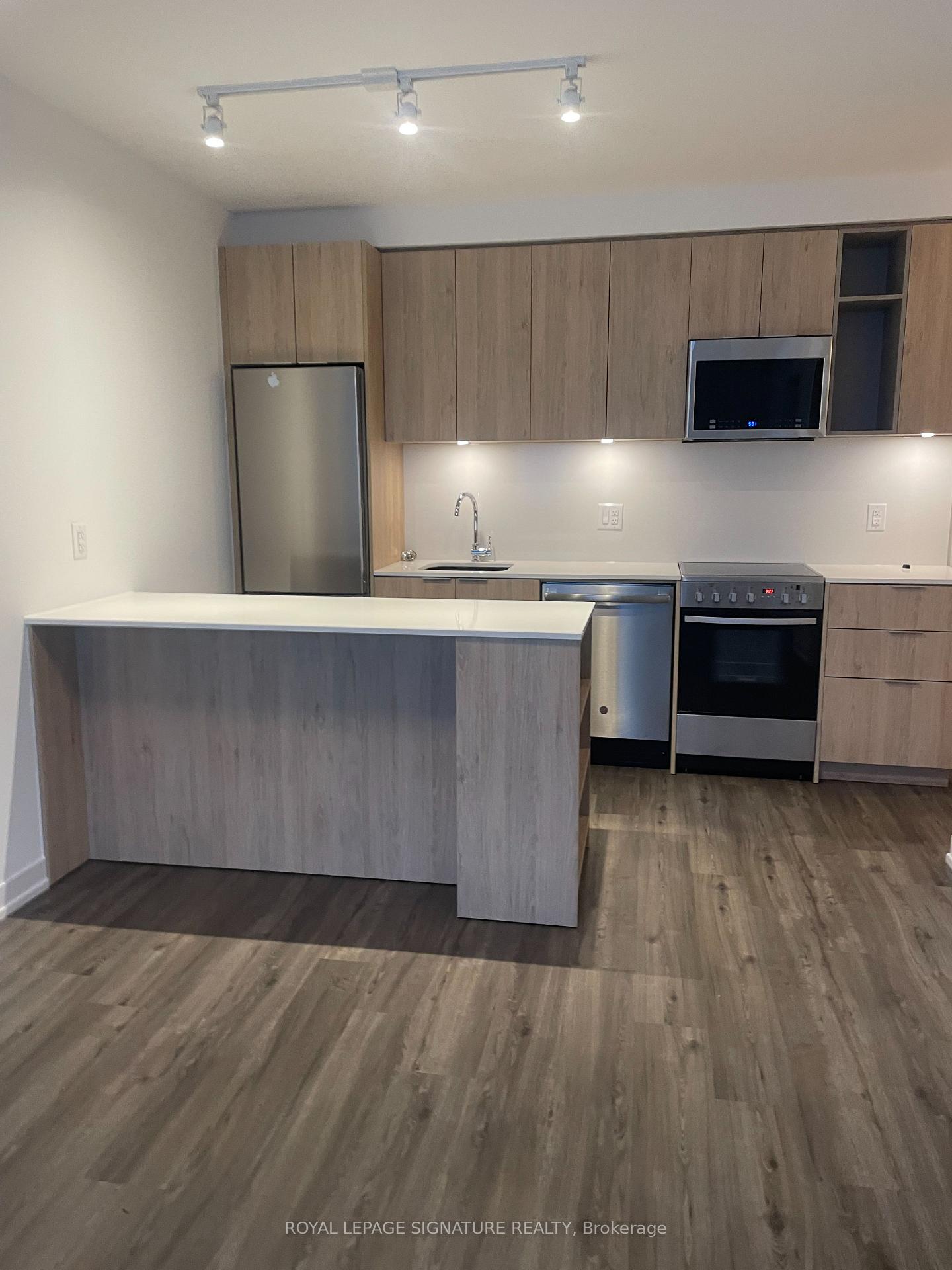 Photo 2 of Unit 412, 25 Nicholas Avenue, Toronto, Regent Park — HOMEH