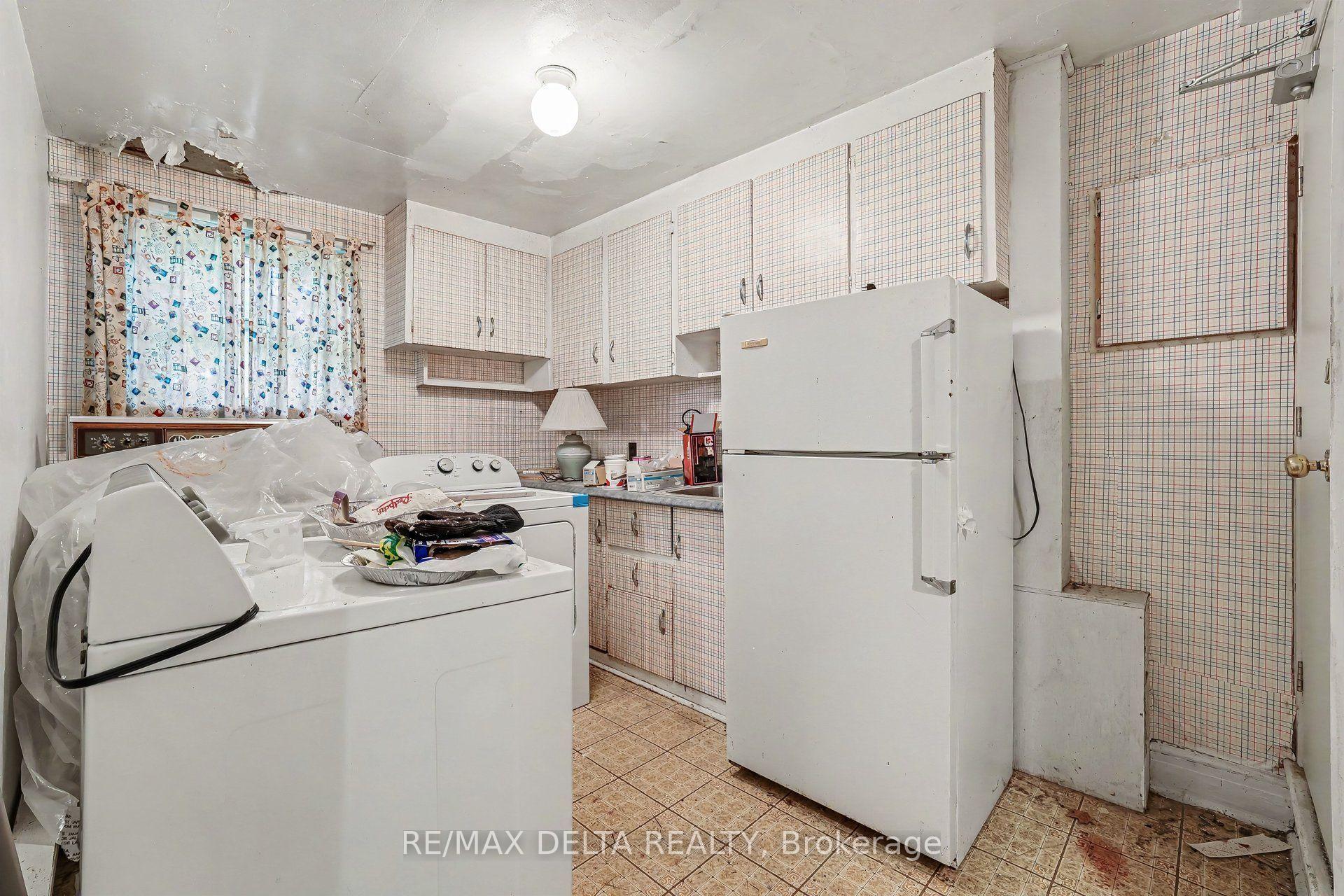 Photo 33 of 831 Montreal Road, Ottawa, CFB Rockcliffe and Area — HOMEH