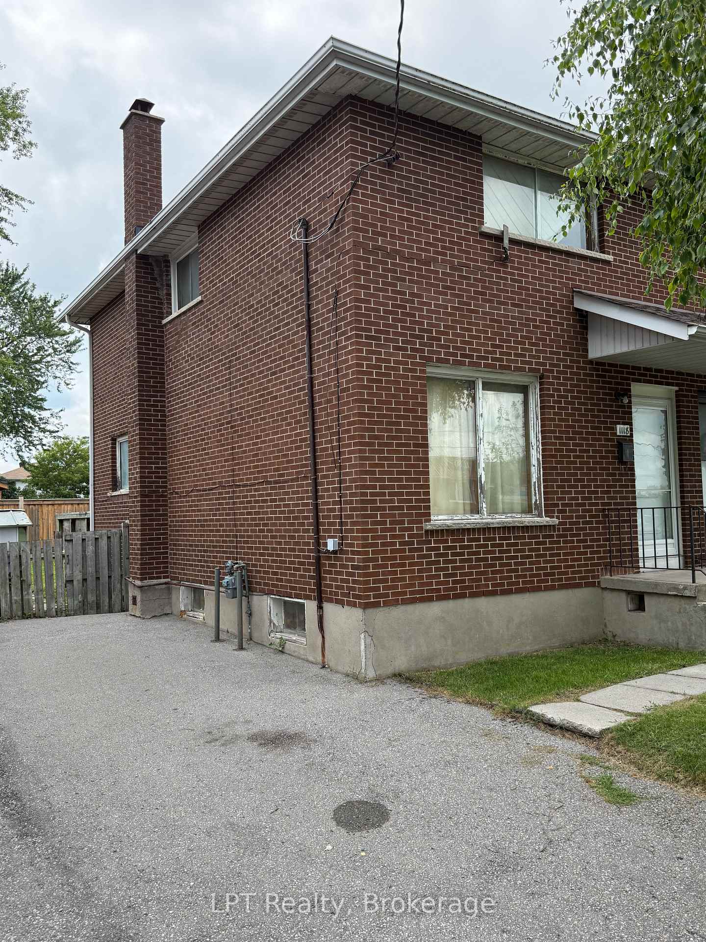 Photo 1 of 1118 Cedar Street S, Oshawa, Lakeview — HOMEH