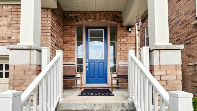 Photo 2 of 126 Bridlewood Boulevard, Whitby, Rolling Acres — HOMEH