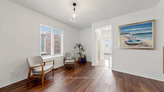 Photo 11 of 126 Bridlewood Boulevard, Whitby, Rolling Acres — HOMEH
