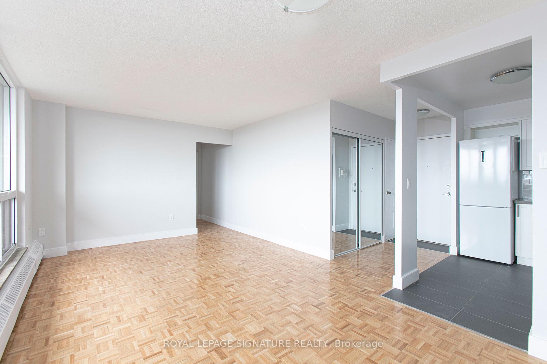 Photo 1 of Unit 815, 666 Spadina Avenue, Toronto, University — HOMEH
