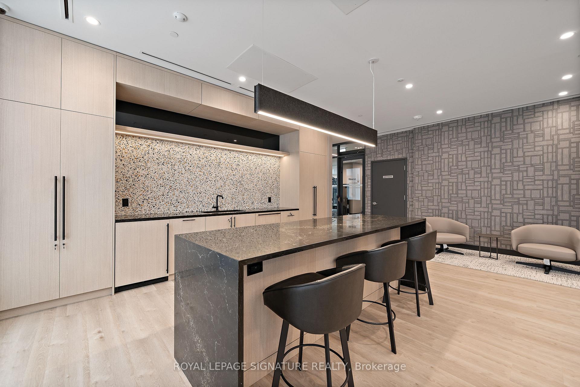 Photo 20 of Unit 204, 664 Spadina Avenue, Toronto, University — HOMEH