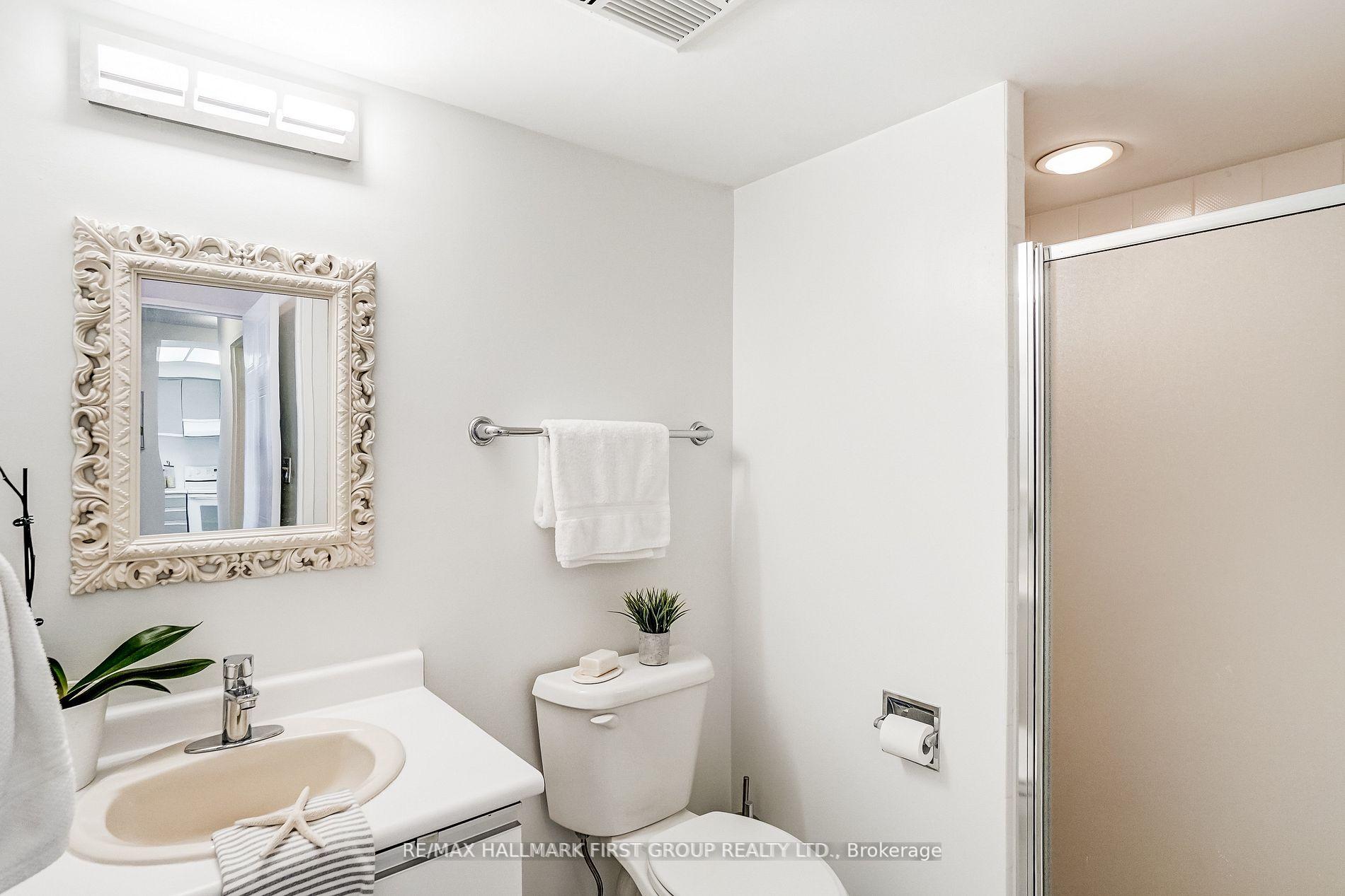 Photo 16 of Unit 501, 711 Rossland Road, Whitby, Pringle Creek — HOMEH