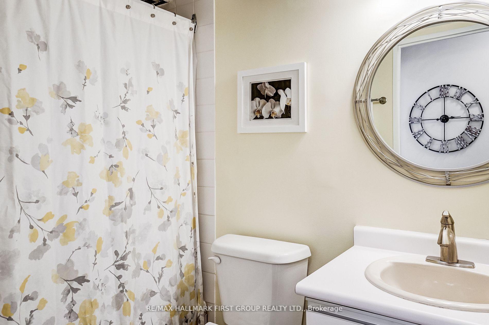 Photo 17 of Unit 501, 711 Rossland Road, Whitby, Pringle Creek — HOMEH