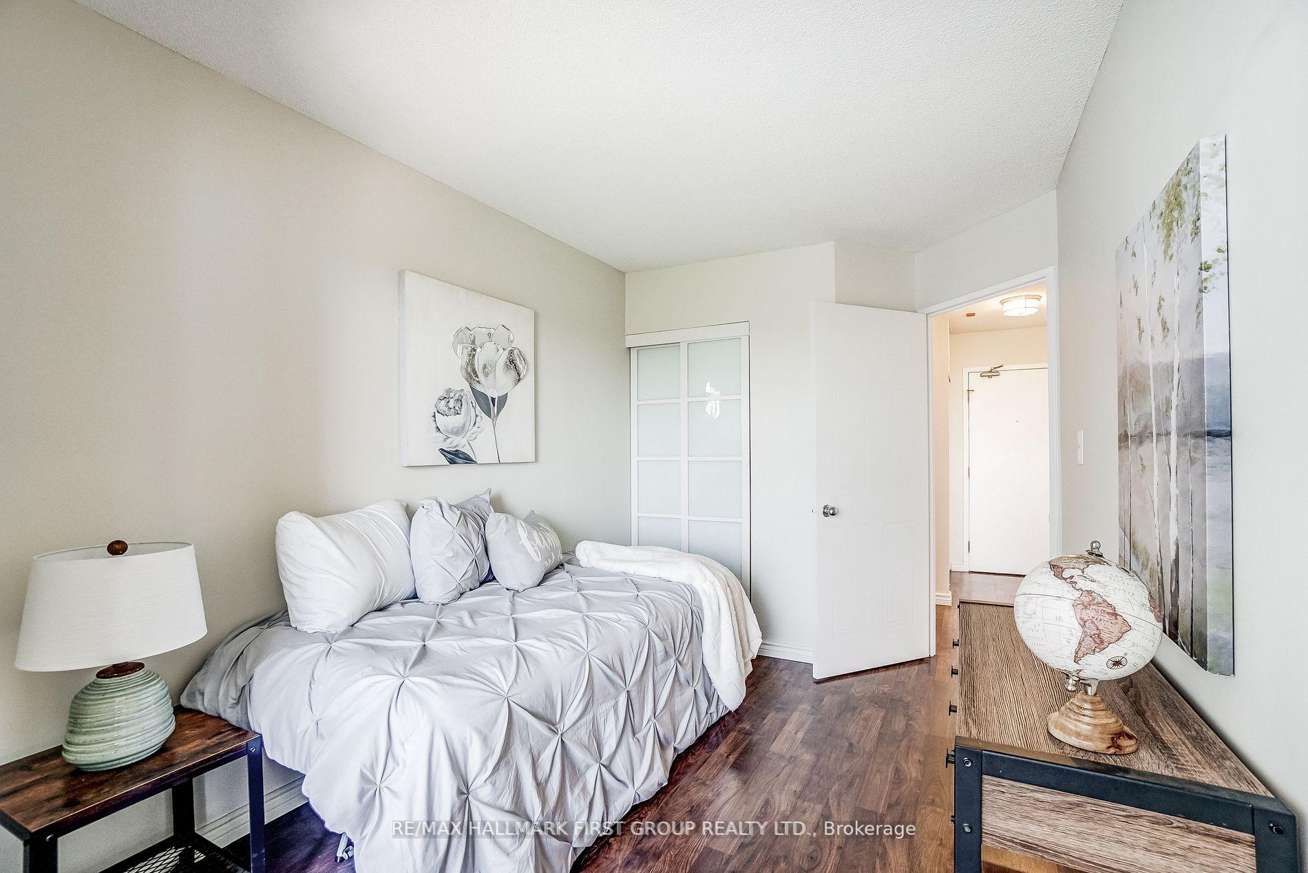 Photo 19 of Unit 501, 711 Rossland Road, Whitby, Pringle Creek — HOMEH