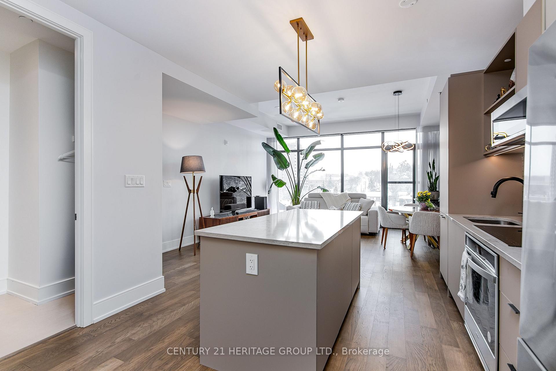 Photo 9 of Unit 922, 185 Dunlop Street E, Barrie, North Shore — HOMEH