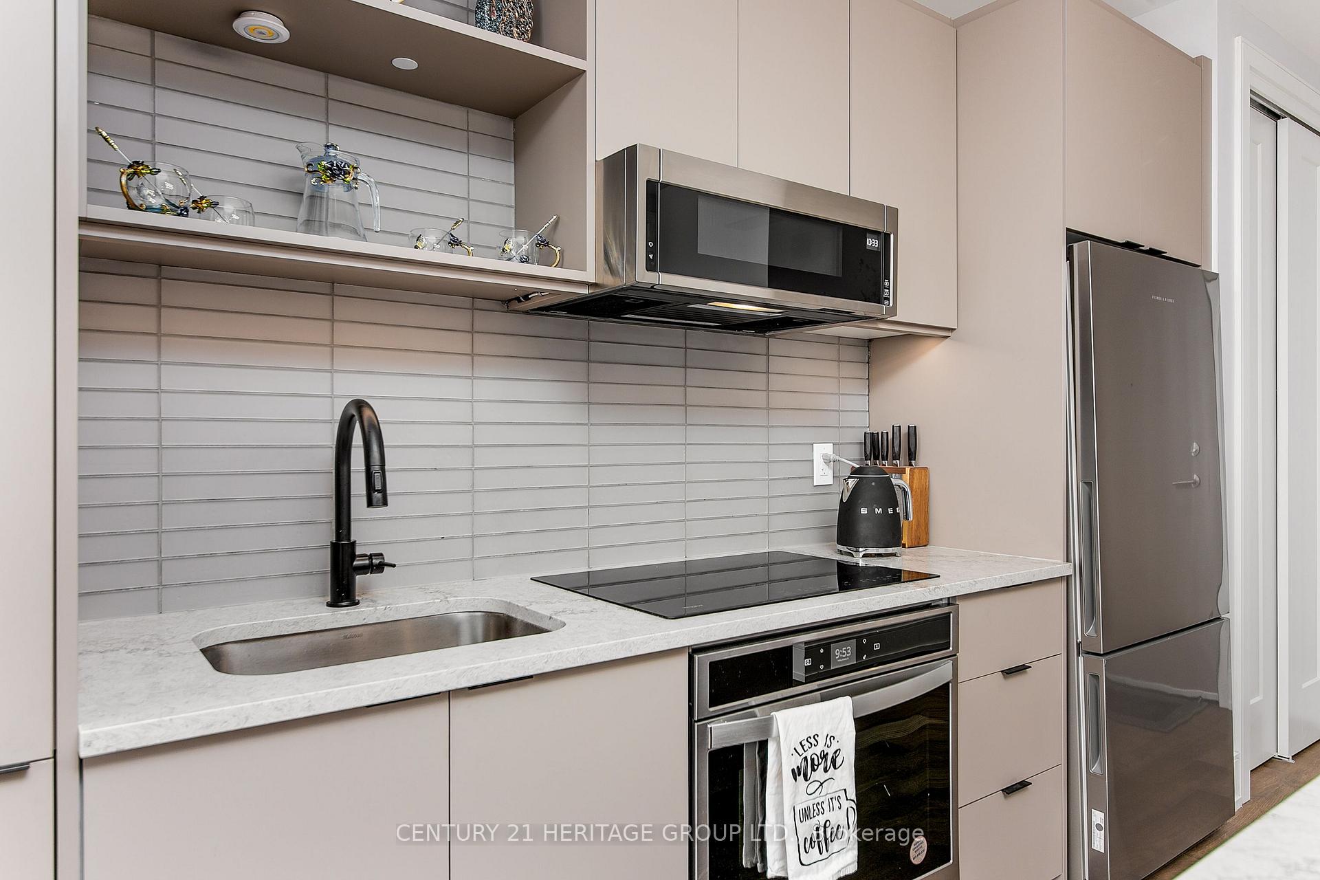 Photo 12 of Unit 922, 185 Dunlop Street E, Barrie, North Shore — HOMEH