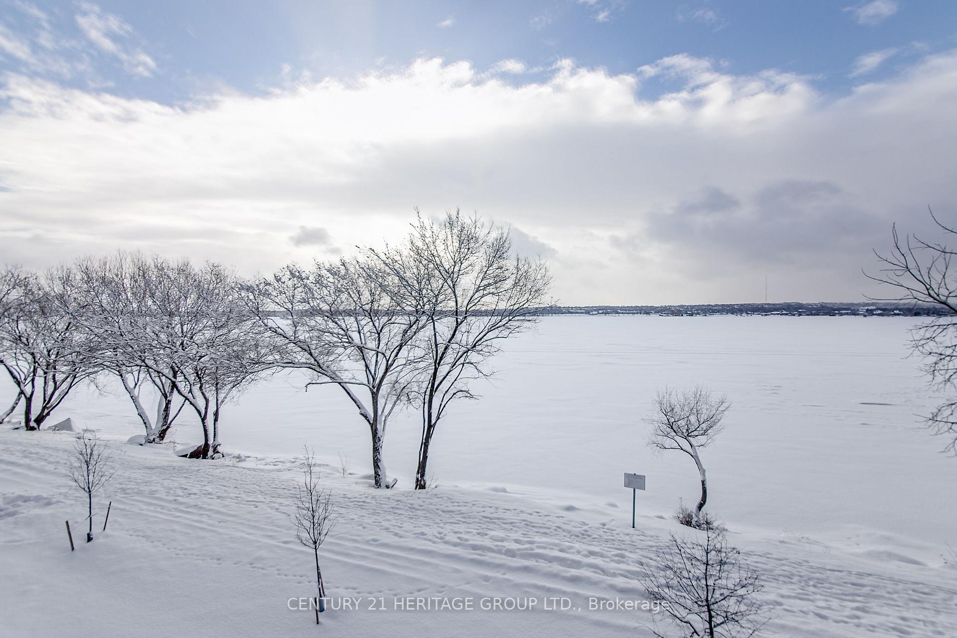 Photo 35 of Unit 922, 185 Dunlop Street E, Barrie, North Shore — HOMEH