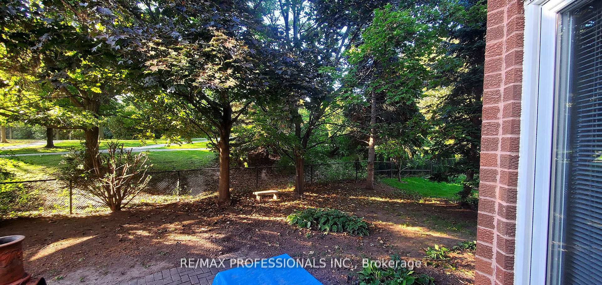 Photo 15 of 2545 Addingham Crescent, Oakville, Clearview — HOMEH