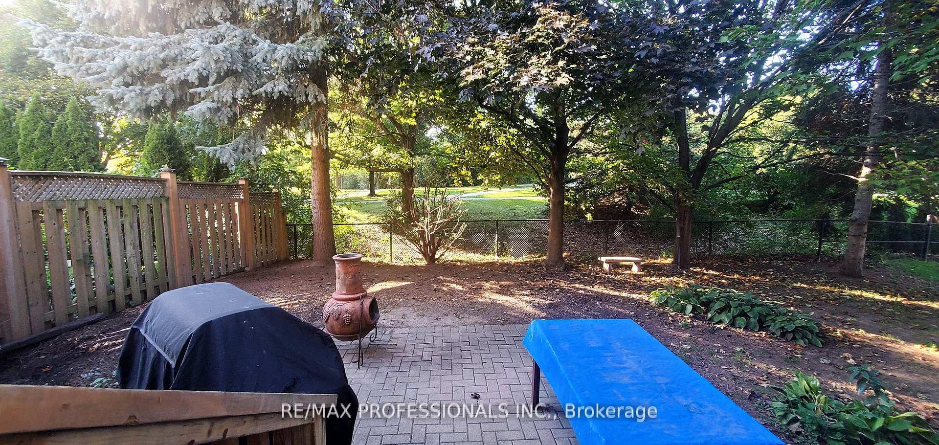 Photo 16 of 2545 Addingham Crescent, Oakville, Clearview — HOMEH