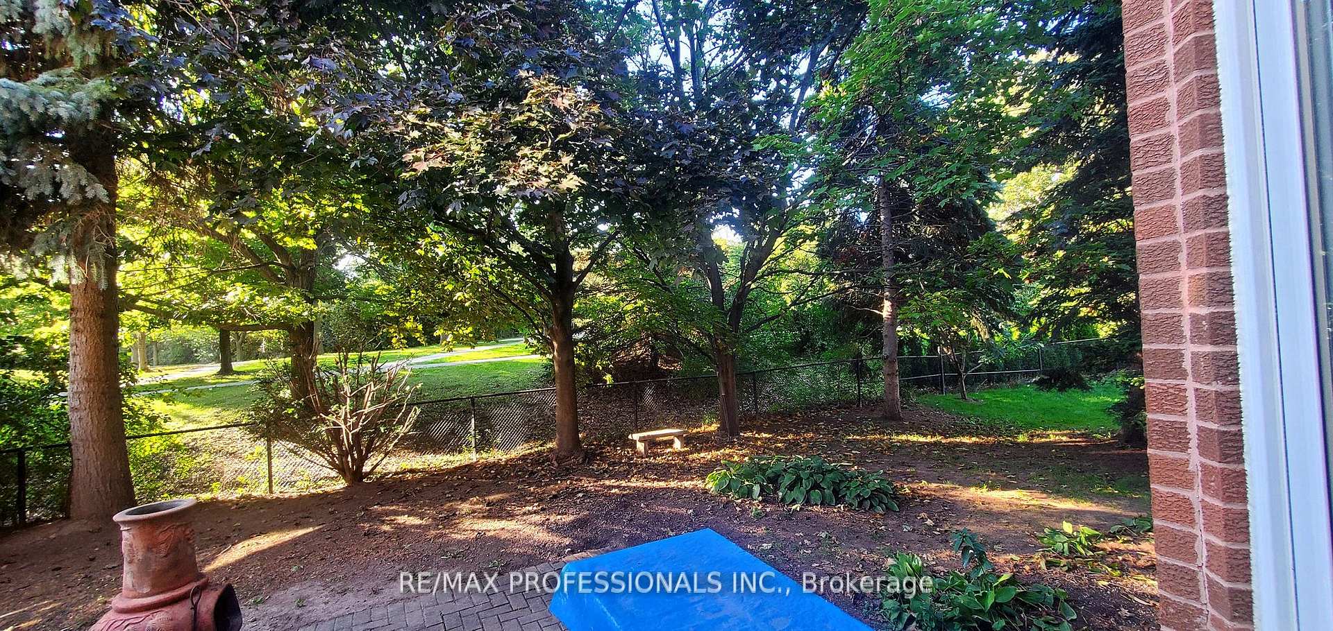 Photo 18 of 2545 Addingham Crescent, Oakville, Clearview — HOMEH