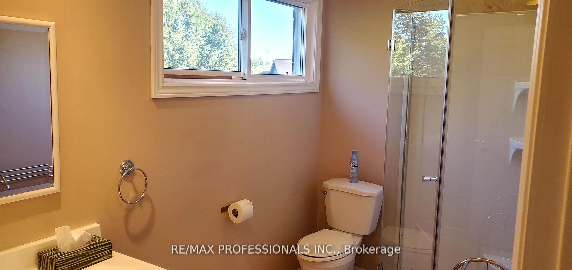 Photo 20 of 2545 Addingham Crescent, Oakville, Clearview — HOMEH