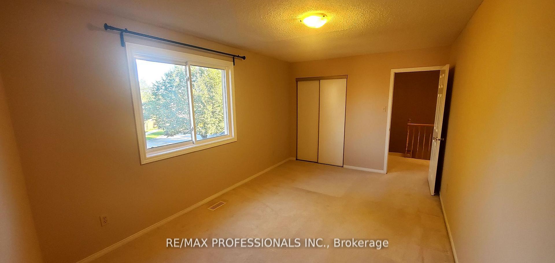 Photo 27 of 2545 Addingham Crescent, Oakville, Clearview — HOMEH