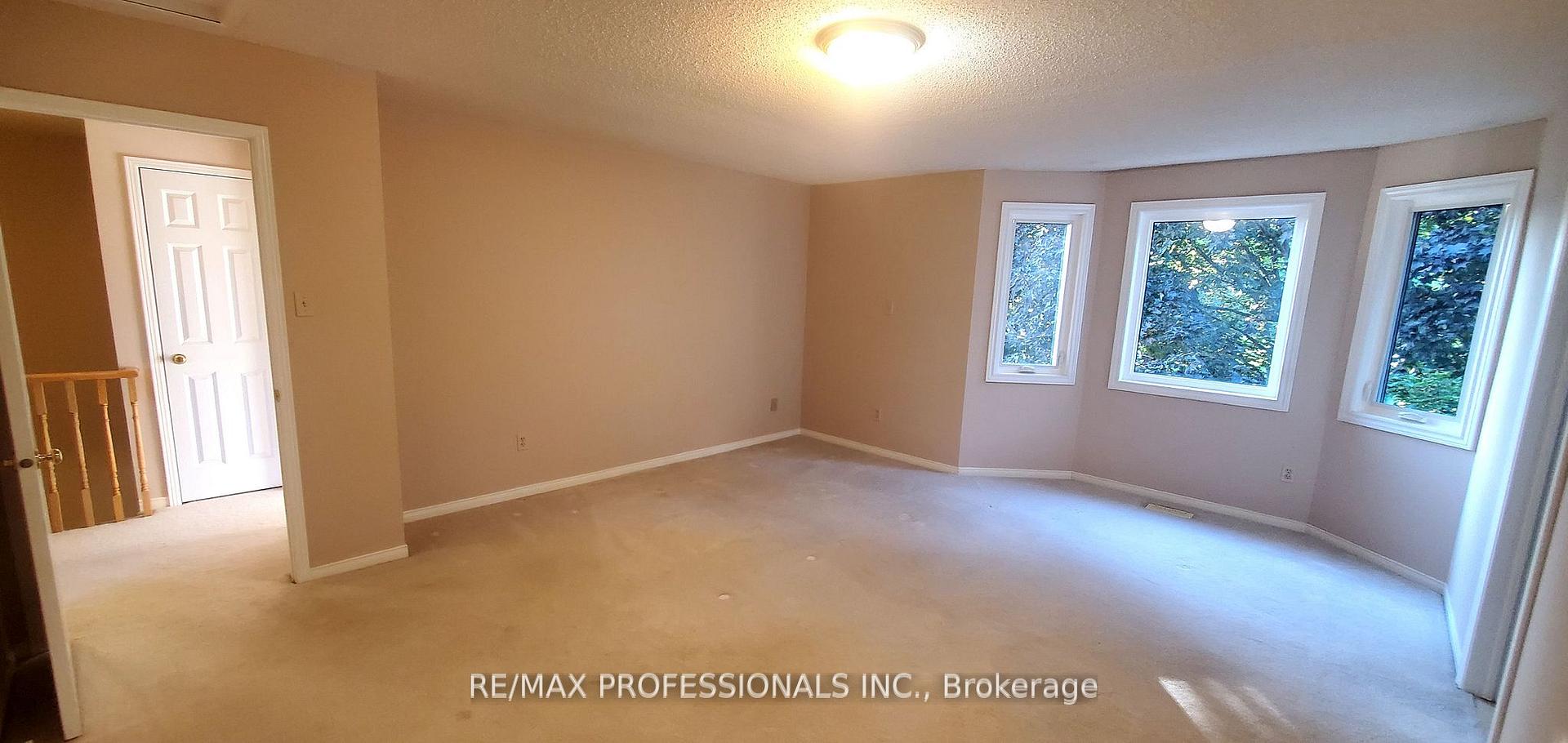 Photo 29 of 2545 Addingham Crescent, Oakville, Clearview — HOMEH